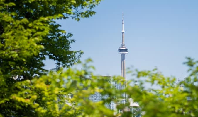 Preços de Hotéis e Passagens Aéreas para Toronto em Agosto